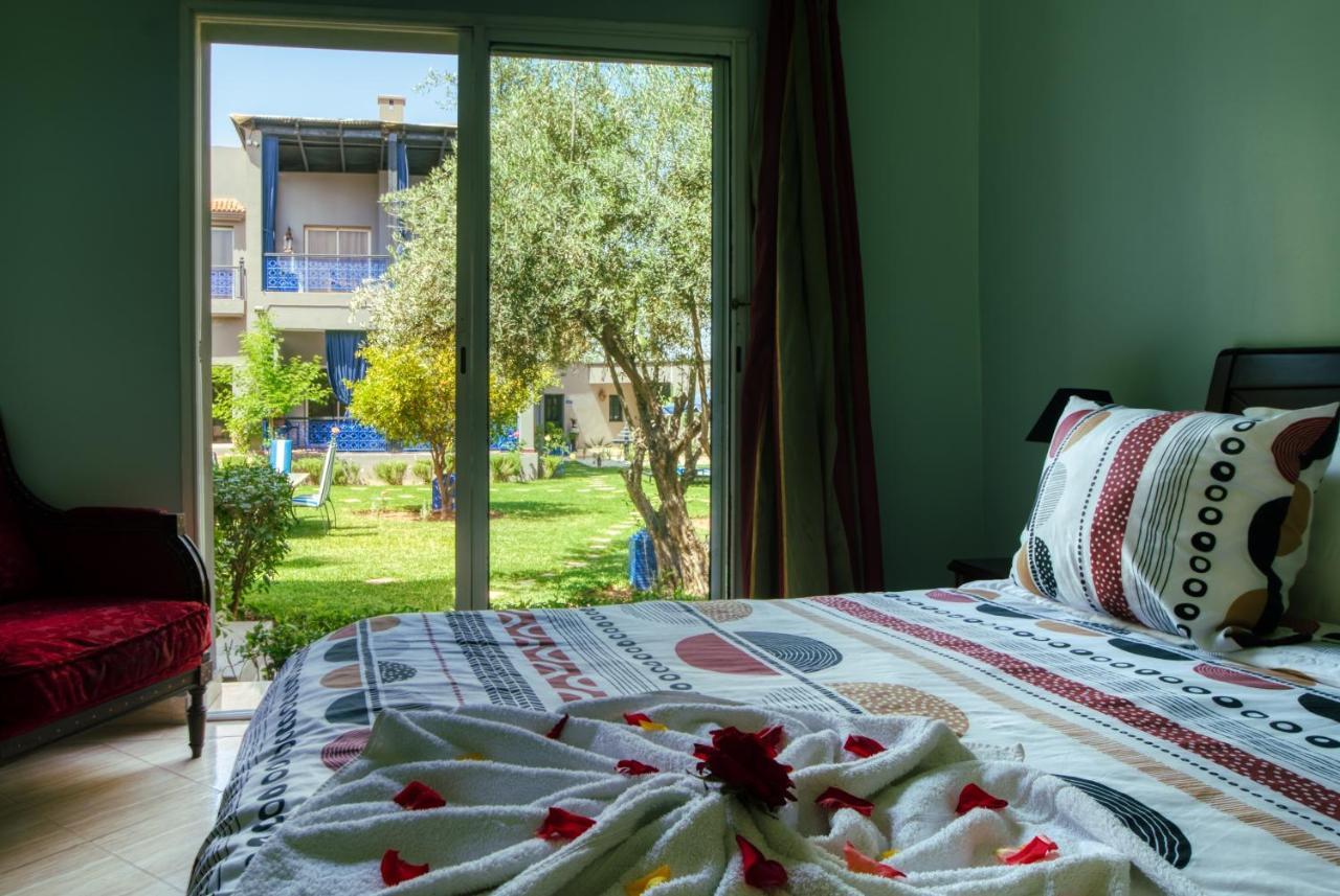 Villas 95 Appart'Hotel Lagouassem Ngoại thất bức ảnh